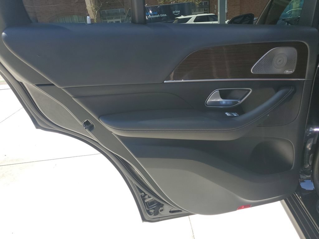Used 2025 Mercedes-Benz GLE 450e 4MATIC image 18