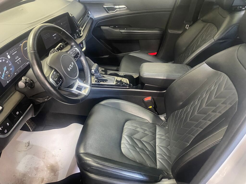 Used 2024 Kia Sportage X-Pro image 5