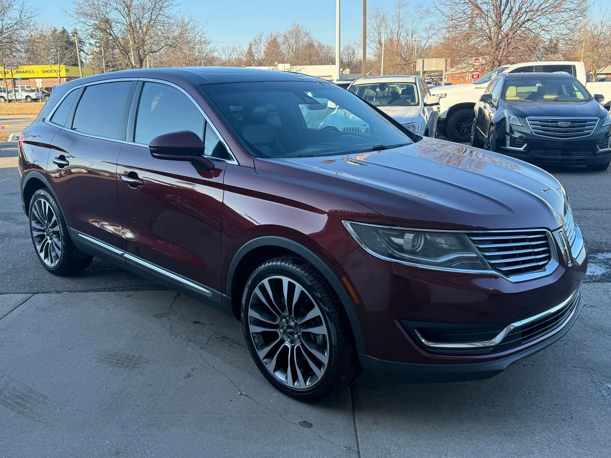 Used 2016 Lincoln MKX Reserve w/ Climate Package image 3
