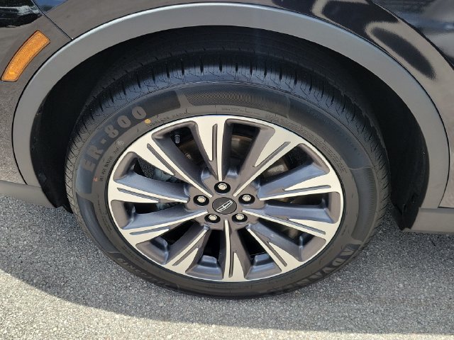 Certified 2022 Lincoln Corsair Reserve FWD image 8