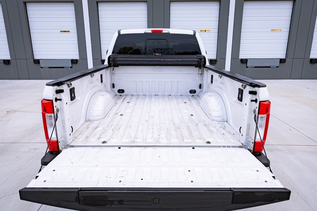 Used 2017 Ford F350 Lariat w/ Lariat Ultimate Package image 26