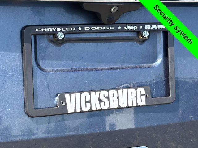 Used 2018 Ford Explorer XLT w/ Equipment Group 202A AWD/4WD image 43