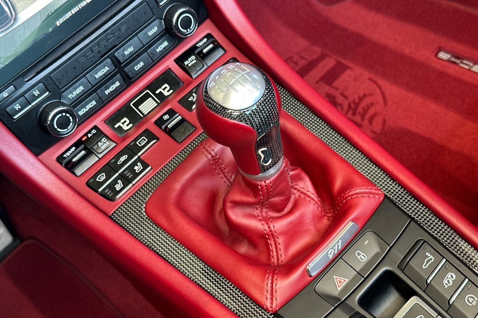 Certified 2019 Porsche 911 Targa 4 GTS AWD/4WD image 28