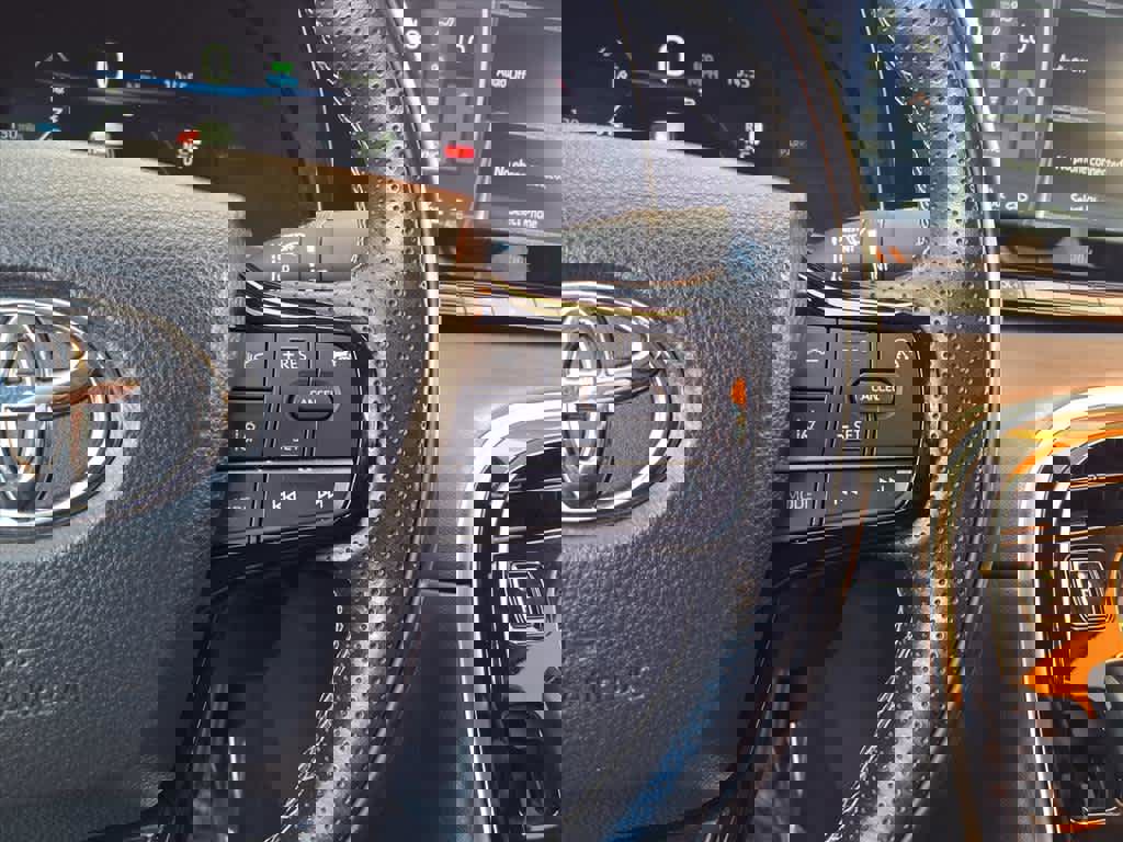 Certified 2022 Toyota Mirai XLE image 12