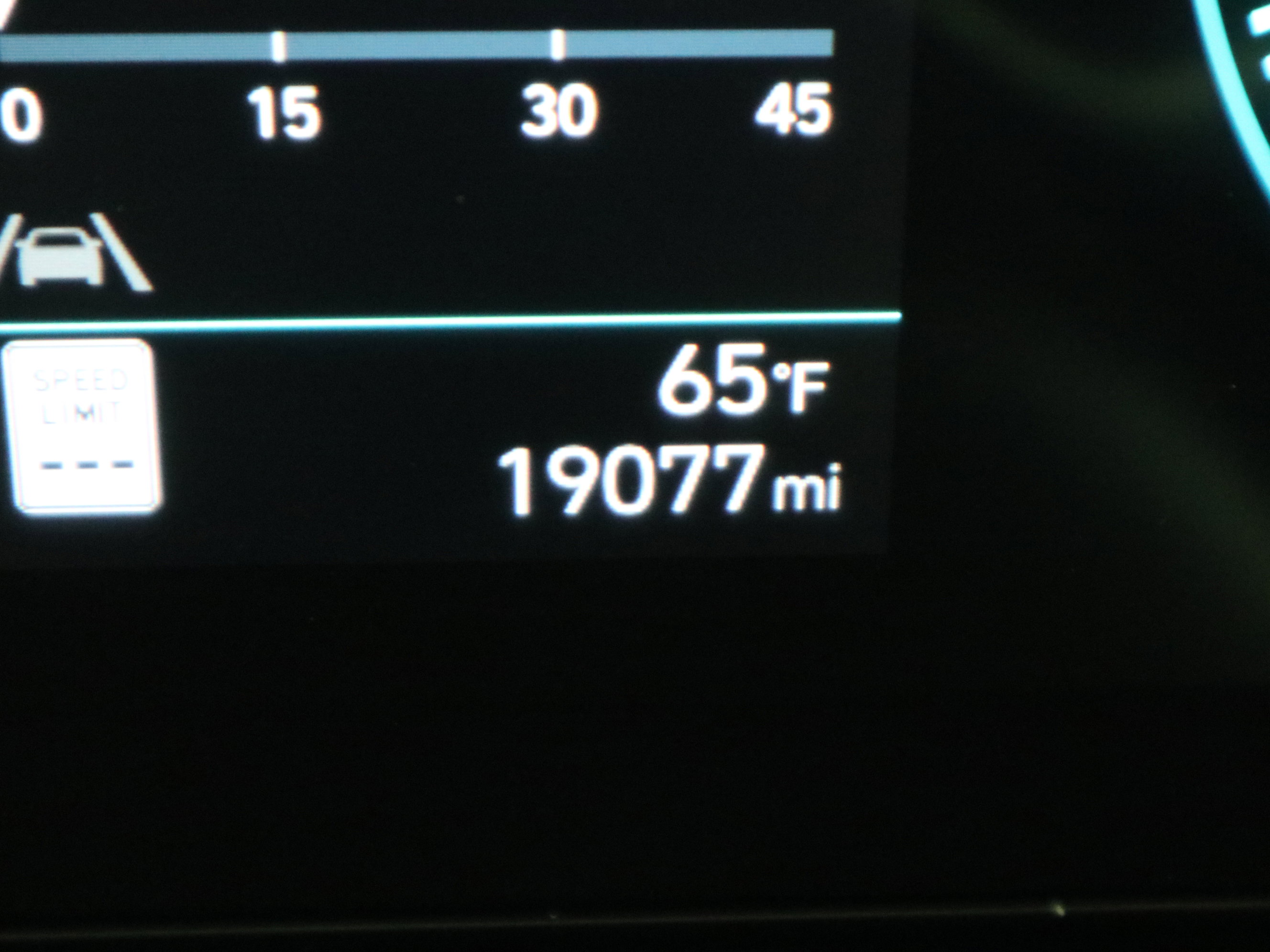 Used 2025 Hyundai Kona SEL AWD/4WD image 19