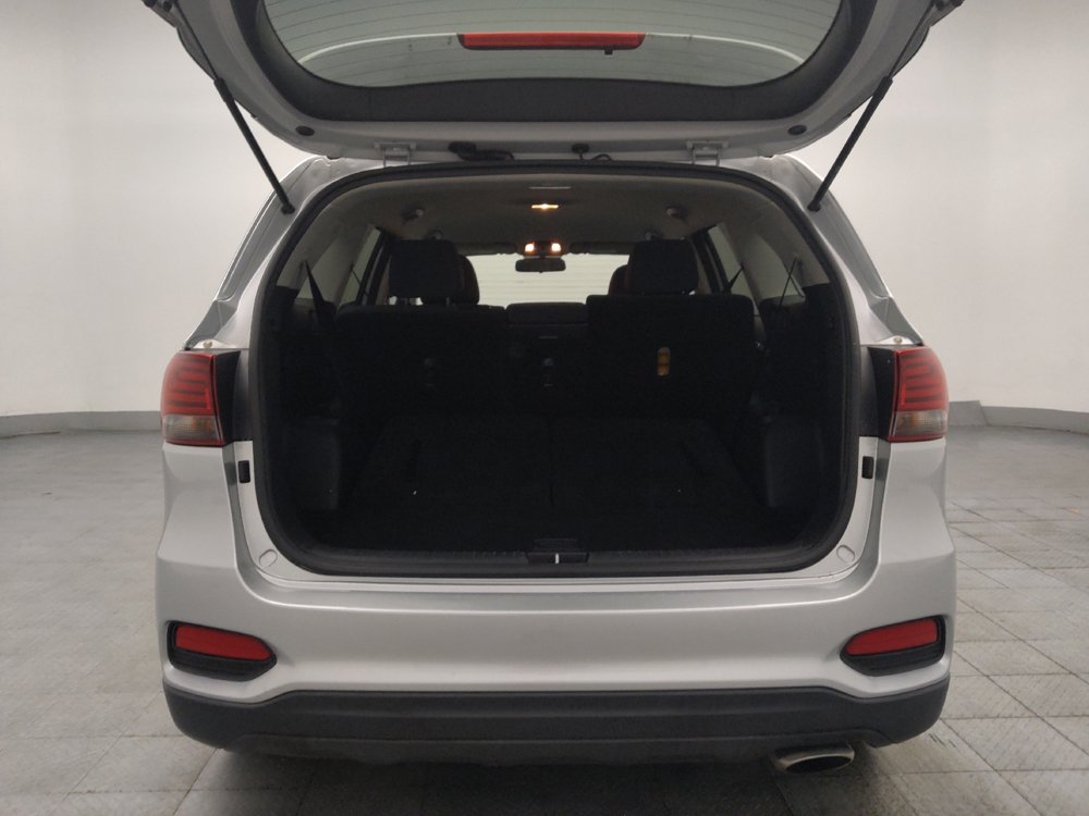 Used 2020 Kia Sorento L FWD image 29
