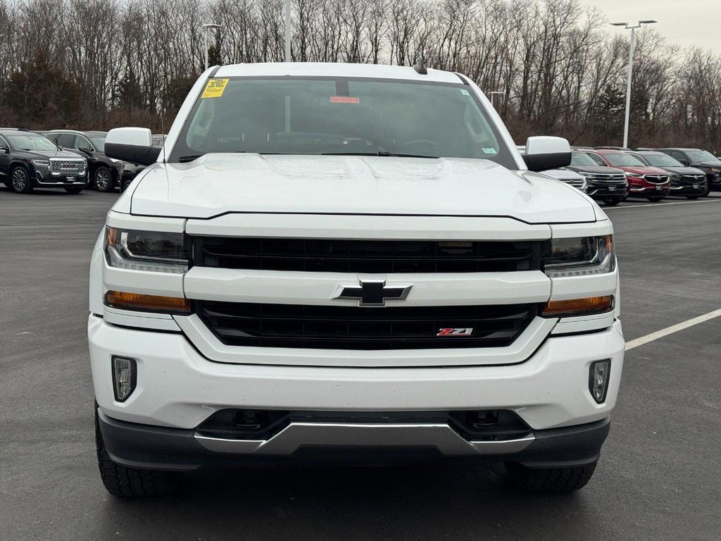 Used 2018 Chevrolet Silverado 1500 LT w/ All Star Edition image 12
