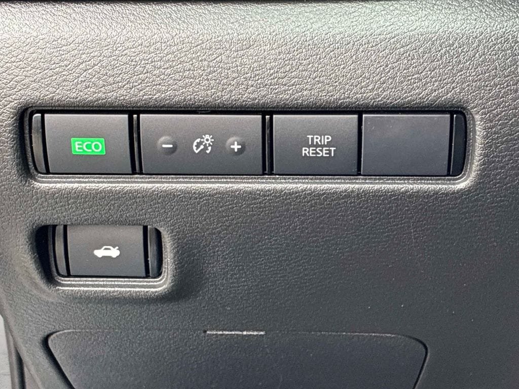 Used 2021 Nissan Sentra SV FWD image 23