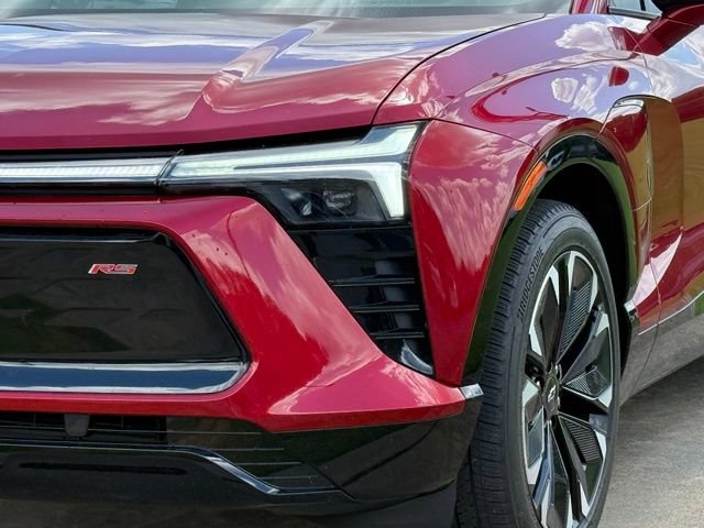 Used 2024 Chevrolet Blazer EV RS AWD/4WD image 11