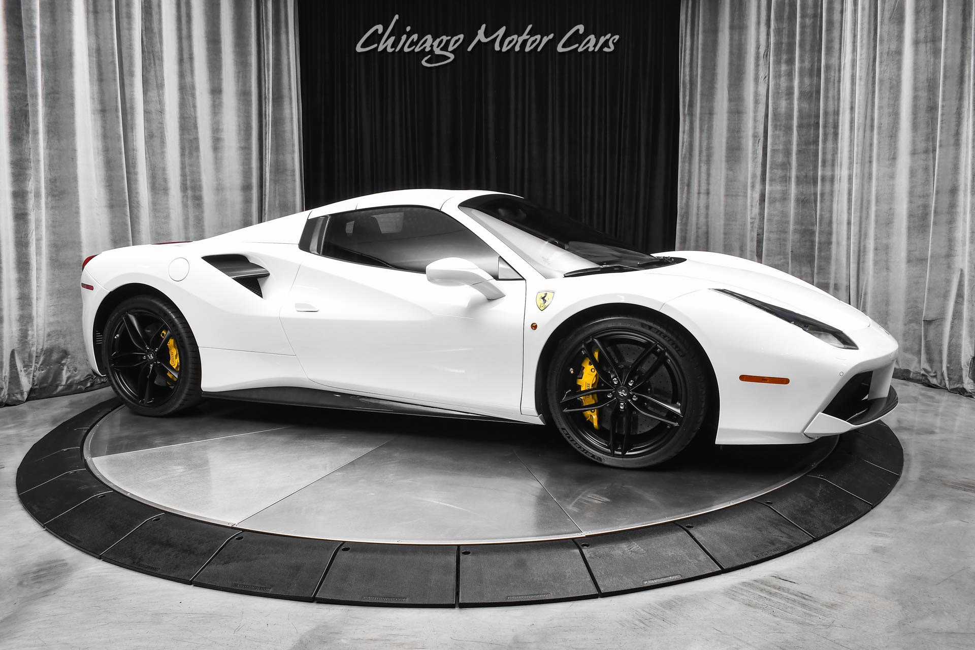 Used 2017 Ferrari 488 Spider image 50