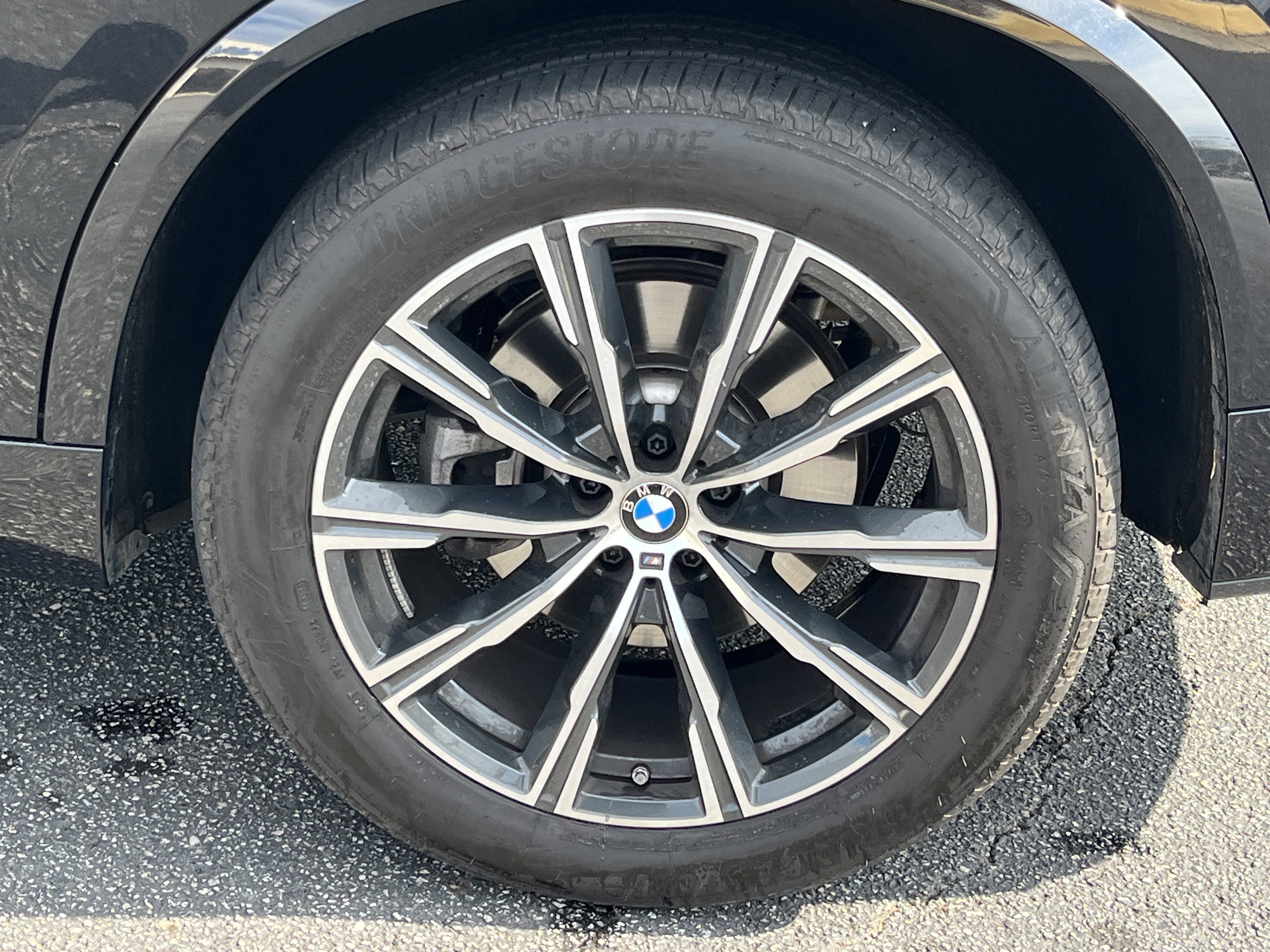 Used 2026 BMW X5 xDrive40i AWD/4WD image 35