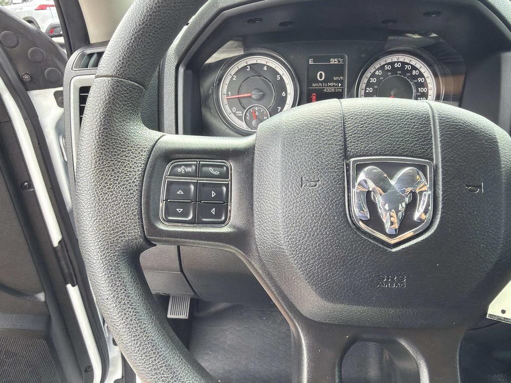 Used 2022 RAM 1500 Tradesman w/ Chrome Appearance Group RWD image 25