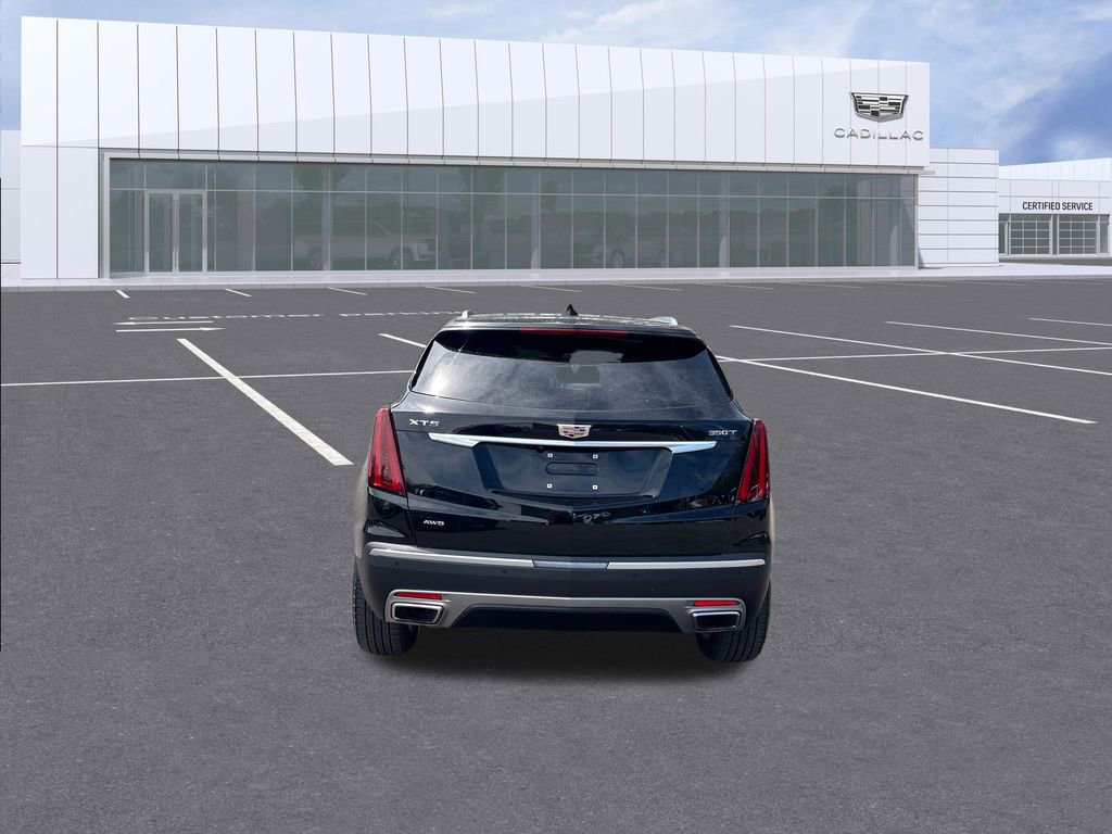 Used 2023 Cadillac XT5 Premium Luxury w/ LPO, Floor Liner Package AWD/4WD image 4