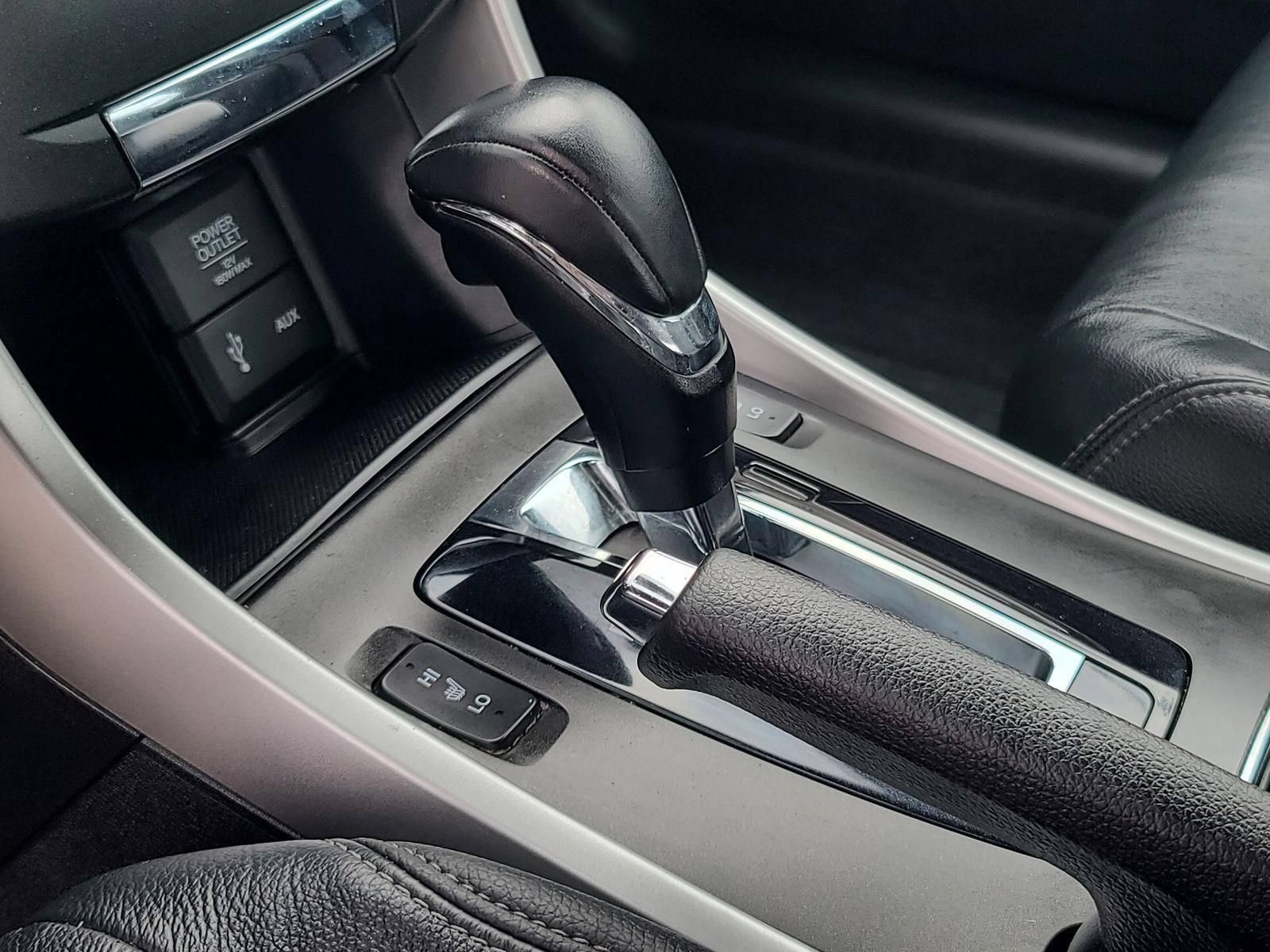 Used 2015 Honda Accord EX-L image 11