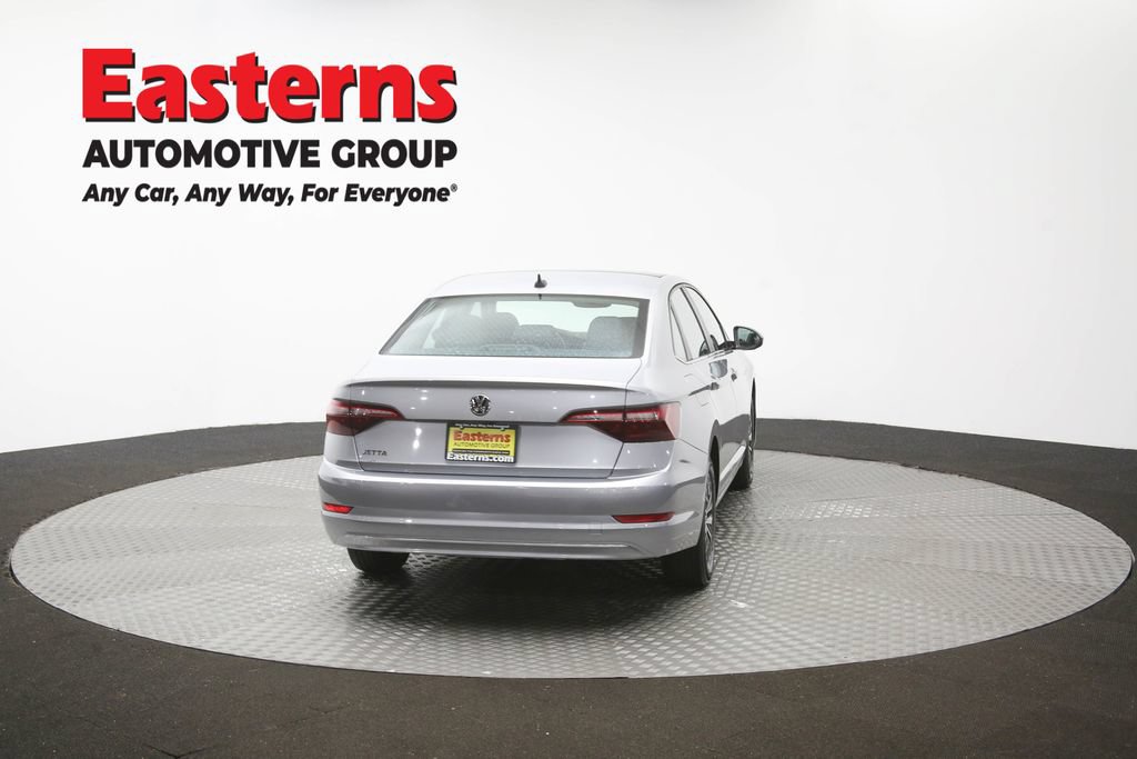 Used 2020 Volkswagen Jetta SE w/ SE Cold Weather Package FWD image 39