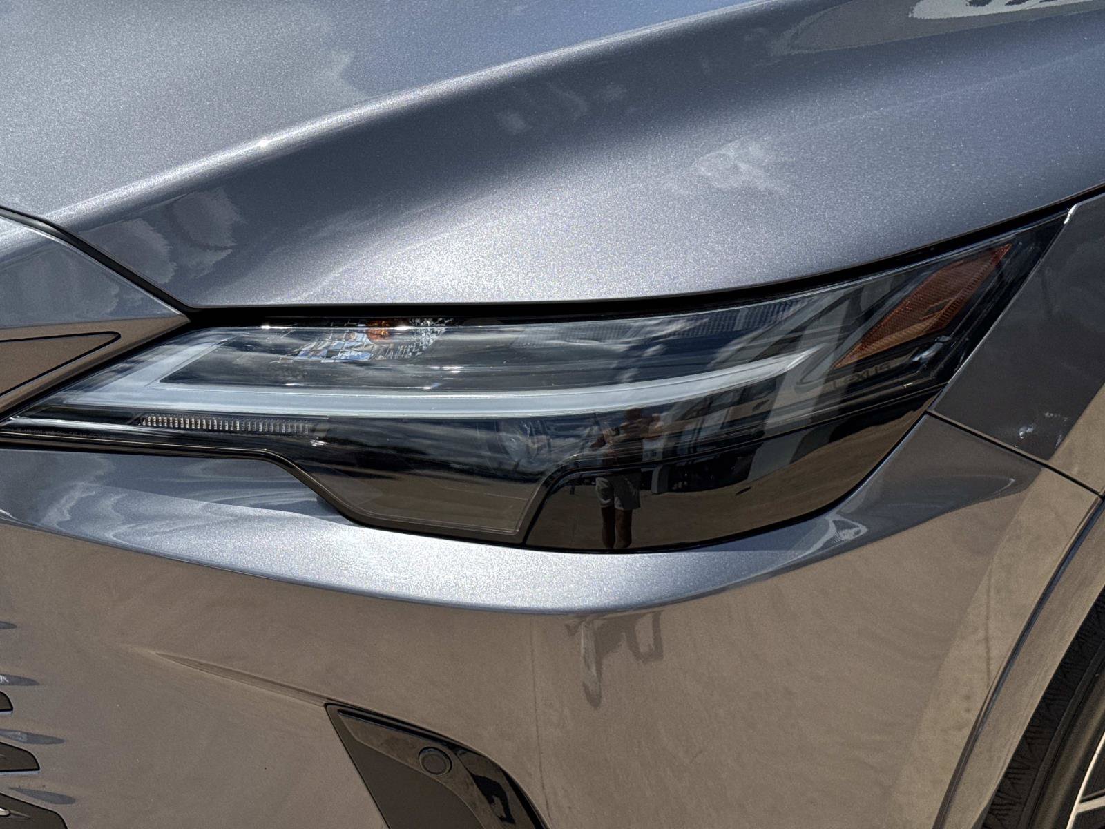 Used 2023 Lexus RX 350 FWD image 9