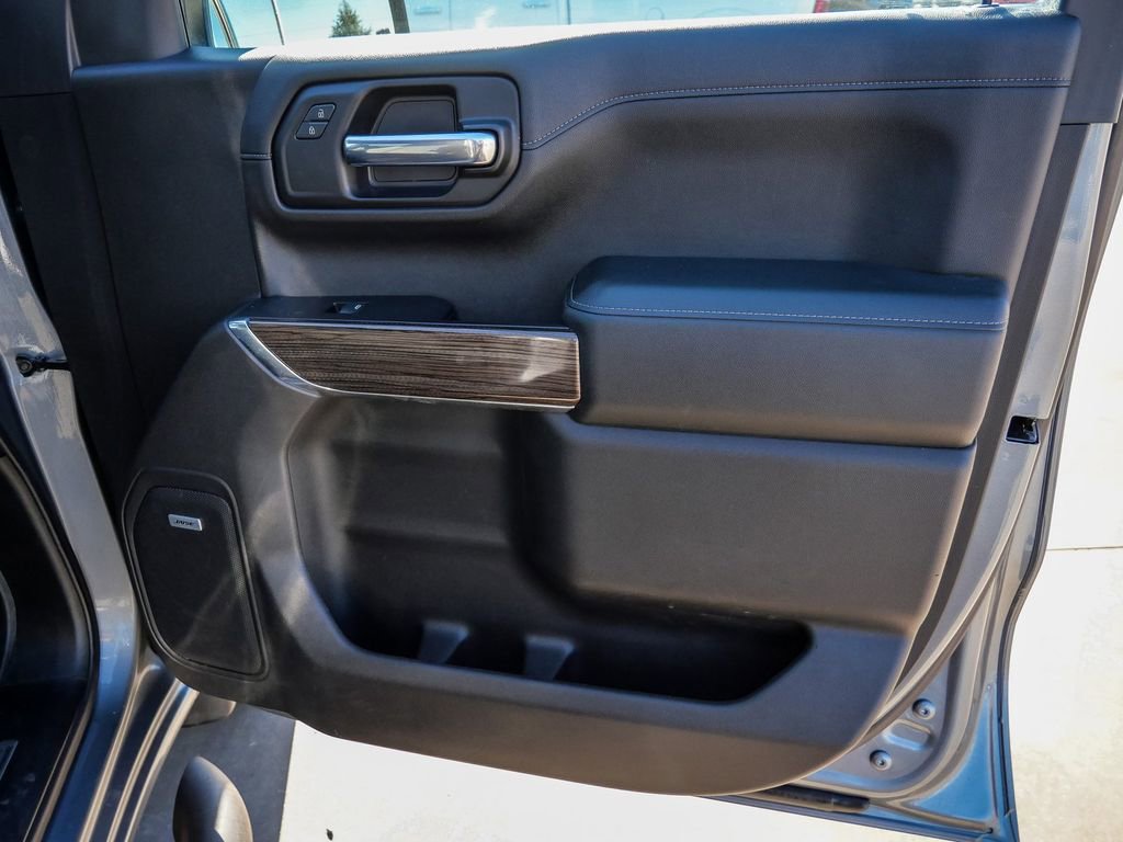 Used 2020 Chevrolet Silverado 1500 RST image 18