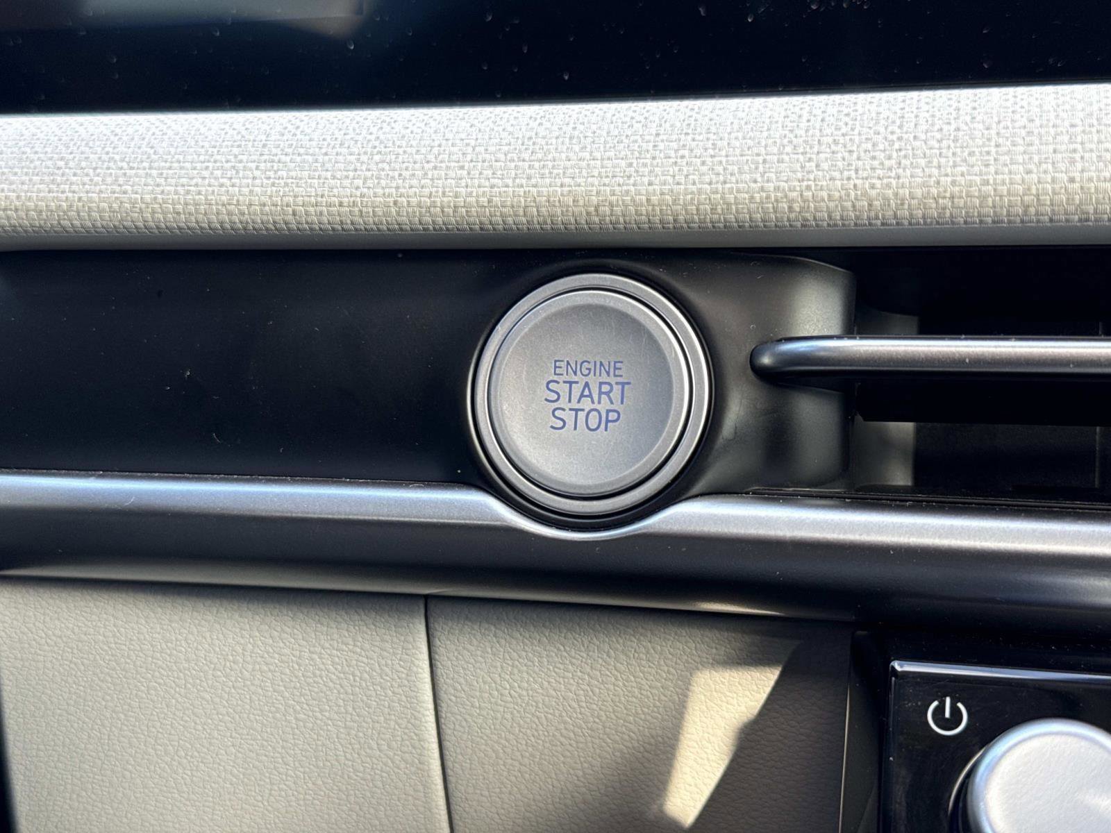 Certified 2025 Hyundai Tucson SEL image 14