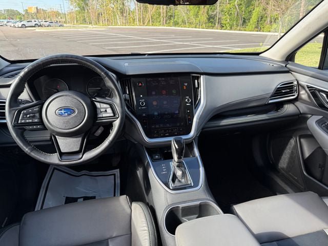Used 2025 Subaru Outback Onyx Edition AWD/4WD image 10
