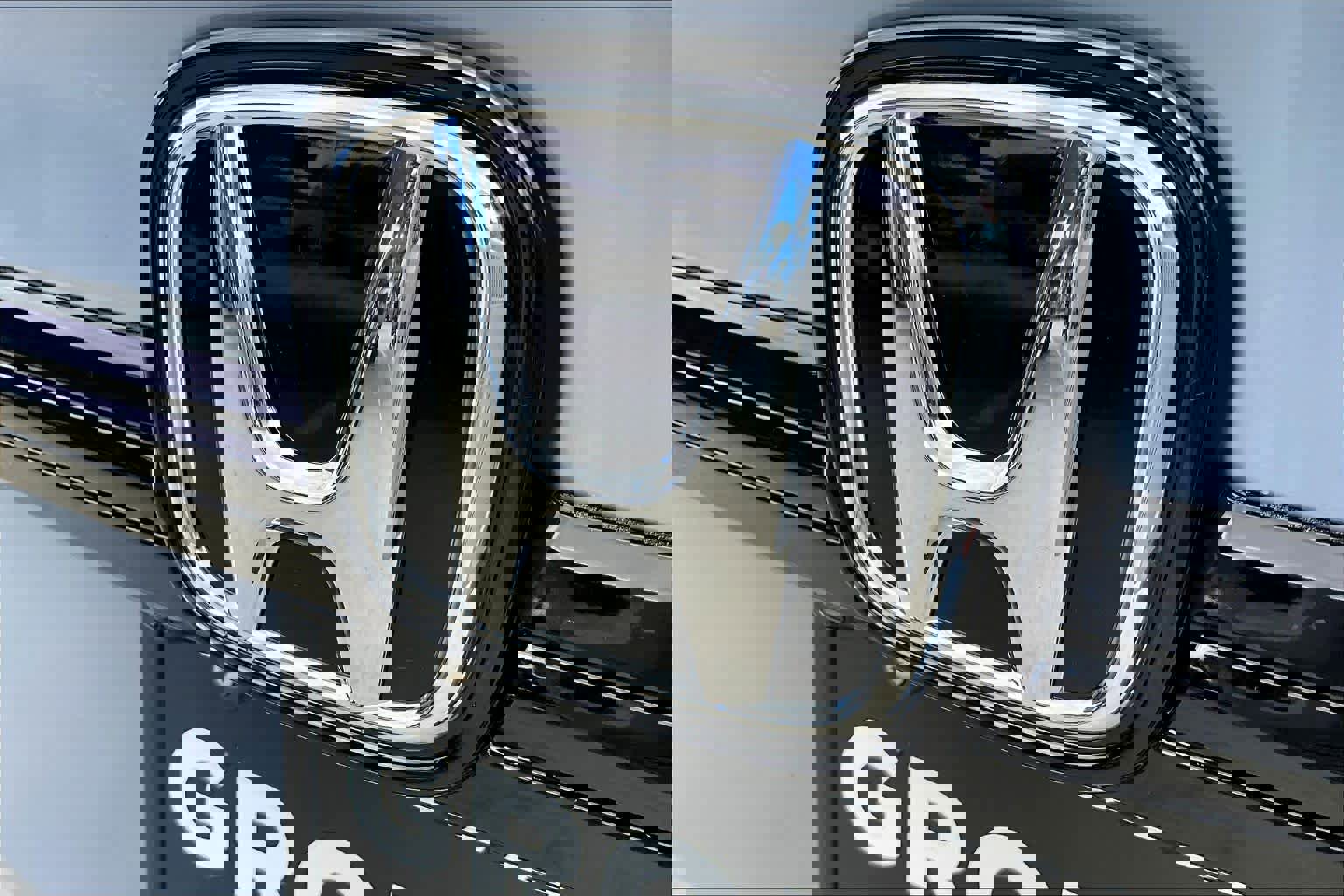 New 2026 Honda Odyssey Touring image 15