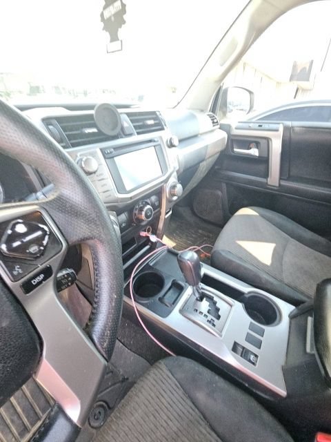 Used 2014 Toyota 4Runner SR5 RWD image 10
