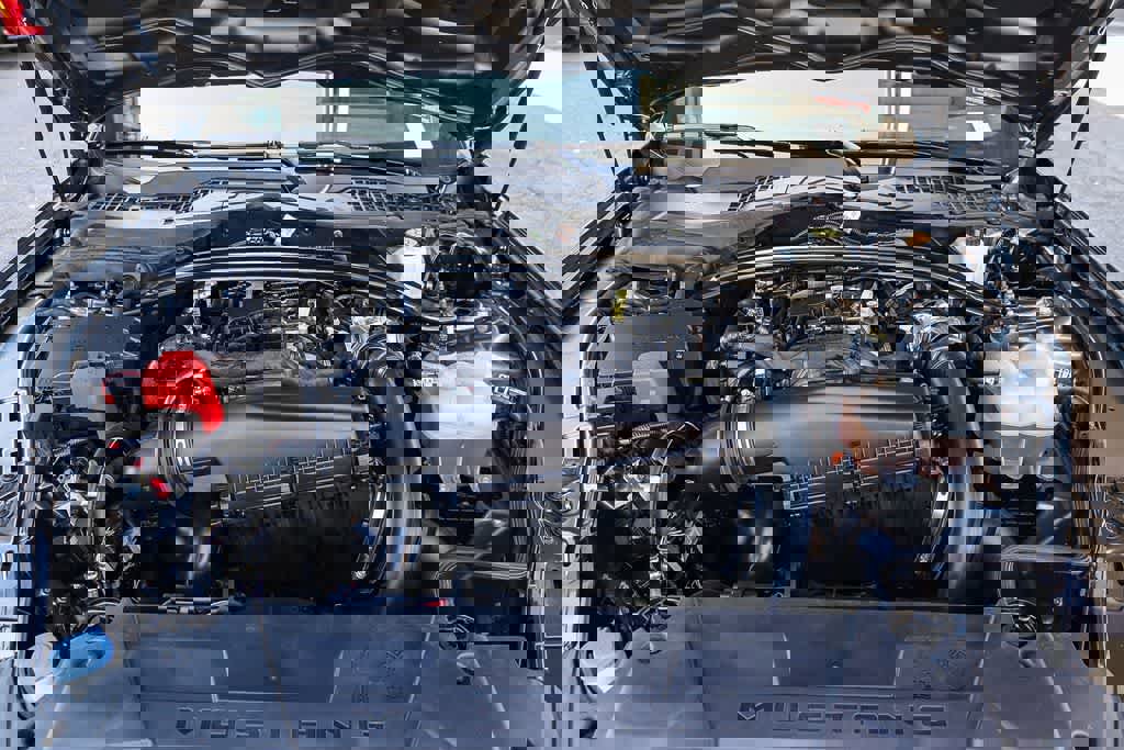 Used 2025 Ford Mustang Convertible image 35