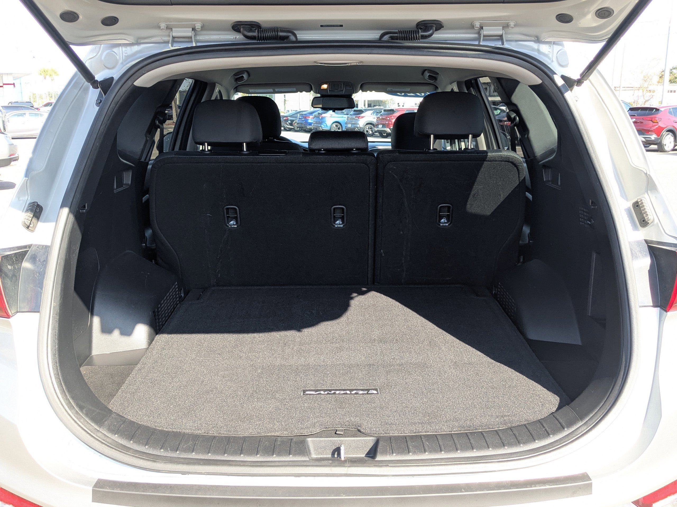 Used 2020 Hyundai Santa Fe SEL w/ Cargo Package image 12