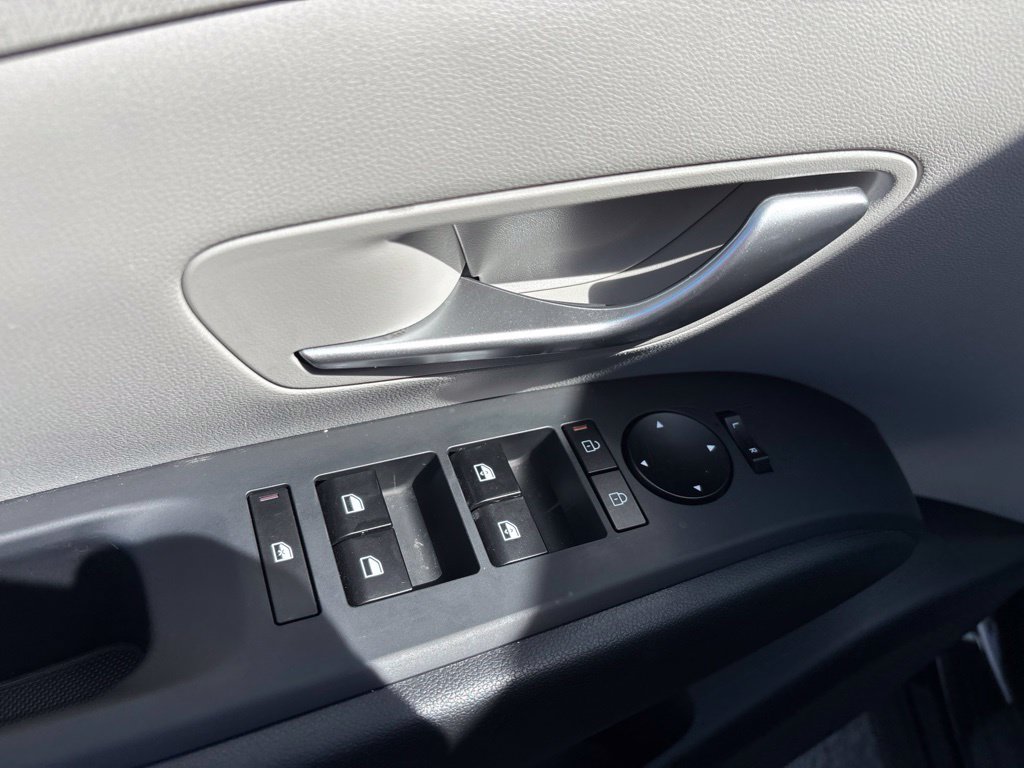 Certified 2025 Hyundai Tucson SEL AWD/4WD image 17