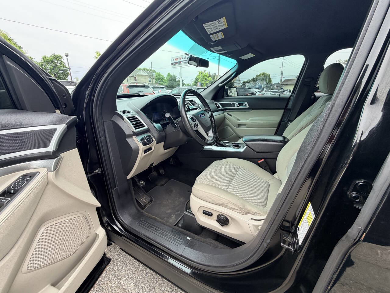 Used 2012 Ford Explorer XLT w/ Class III Trailer Tow Pkg FWD image 36