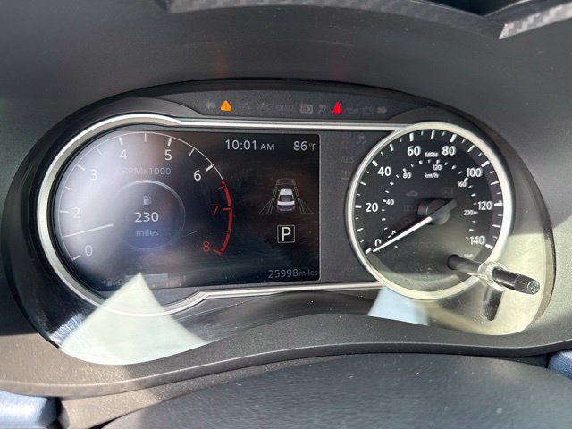Used 2025 Nissan Versa SV FWD image 21