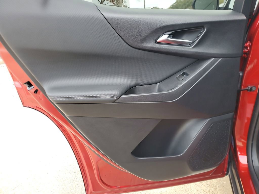 New 2026 Chevrolet Equinox LT w/ Convenience Package II image 12