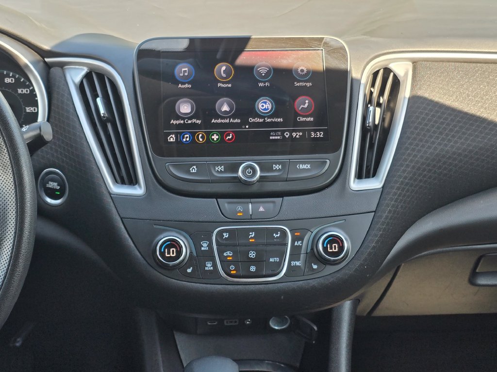 Certified 2025 Chevrolet Malibu LT FWD image 17