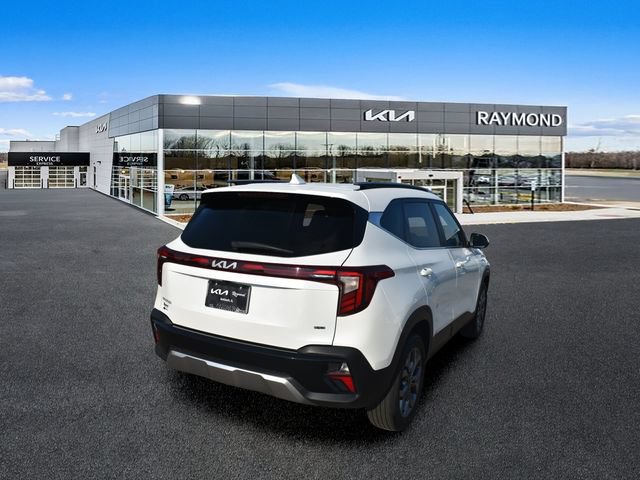Certified 2024 Kia Seltos S AWD/4WD image 4