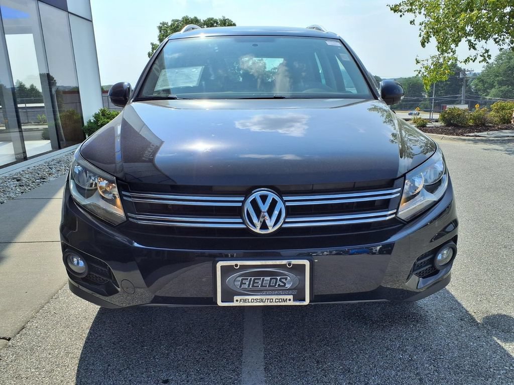 Used 2013 Volkswagen Tiguan S FWD image 2