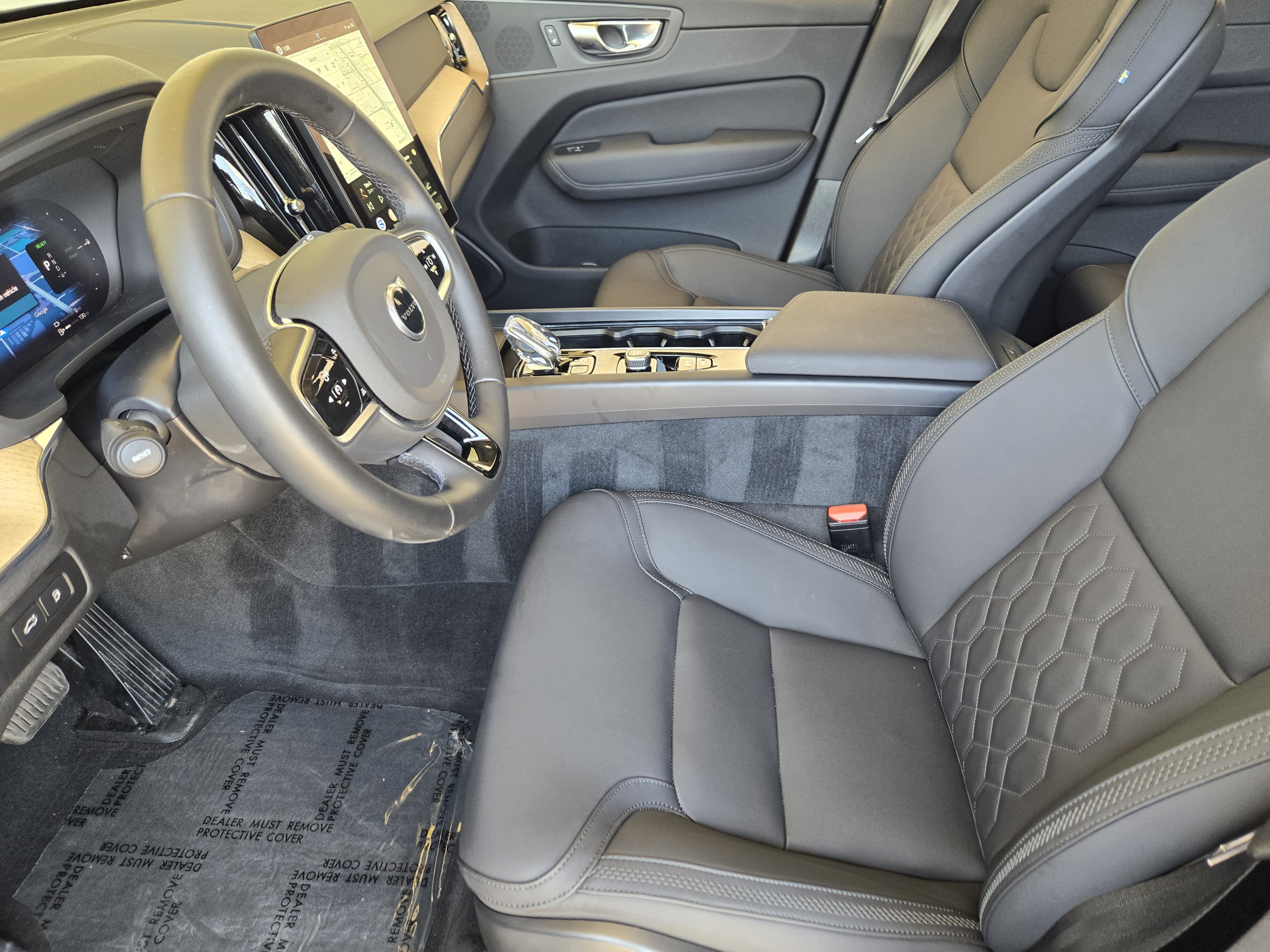 Certified 2026 Volvo XC60 T8 Plus w/ Protection Package Premier AWD/4WD image 11