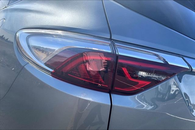 Used 2023 Buick Enclave Essence w/ Experience Buick Package image 31