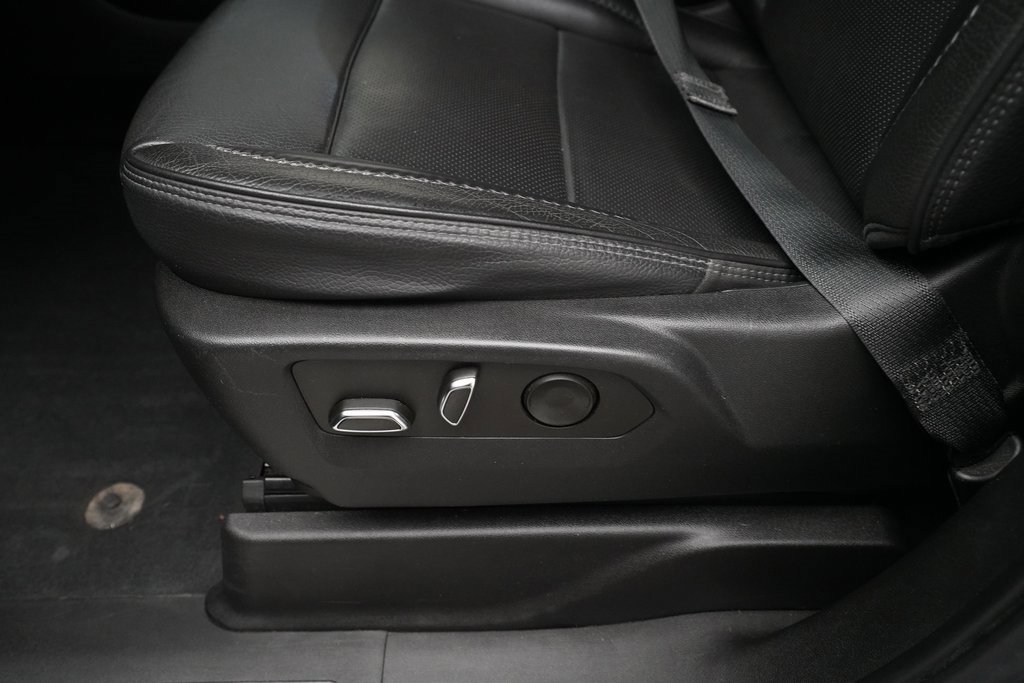 Used 2022 GMC Yukon Denali image 30