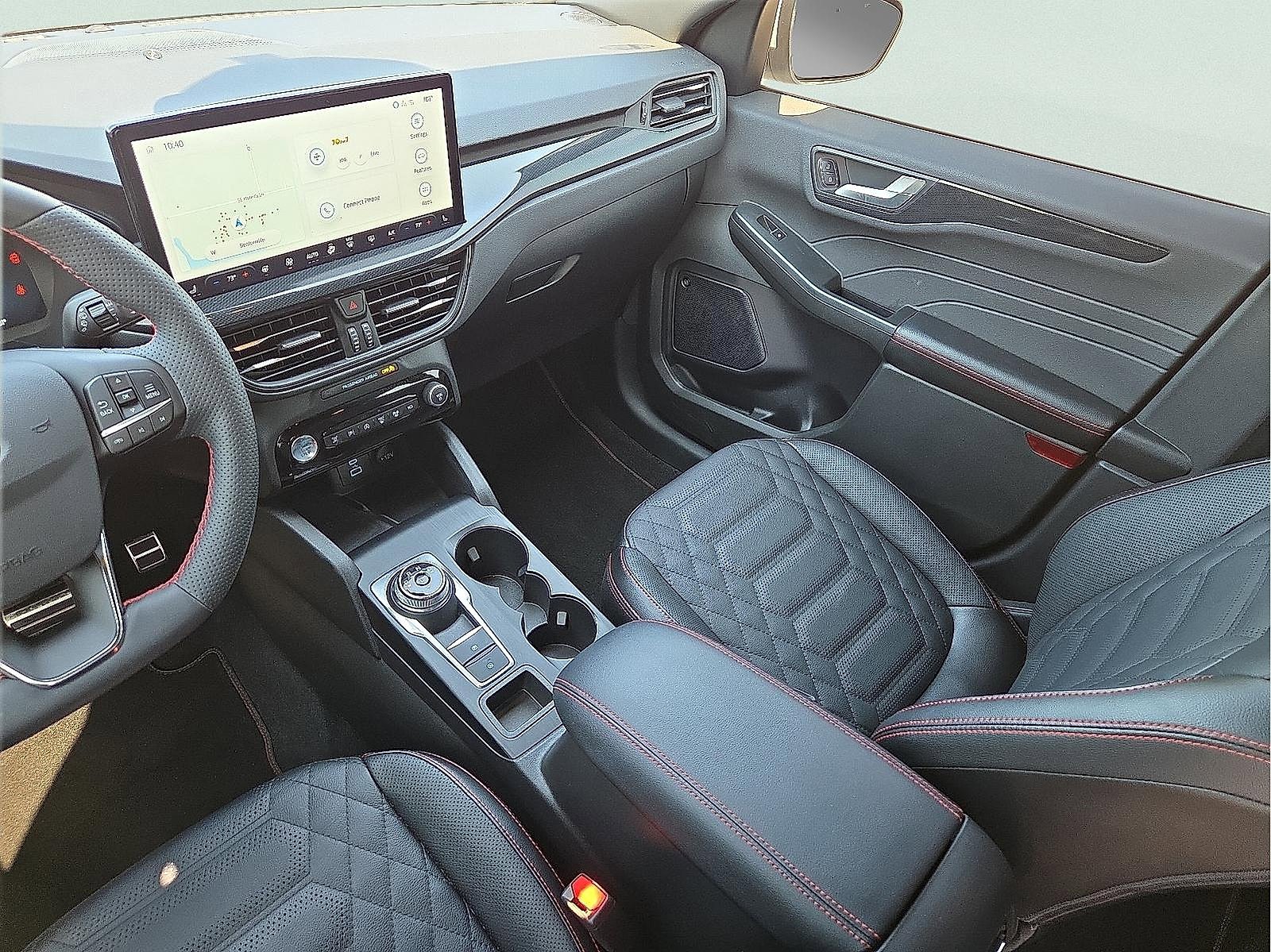 Used 2023 Ford Escape ST-Line Elite w/ Premium Technology Package image 12