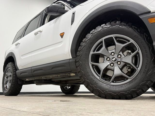Used 2023 Ford Bronco Sport Badlands w/ Premium Package image 3