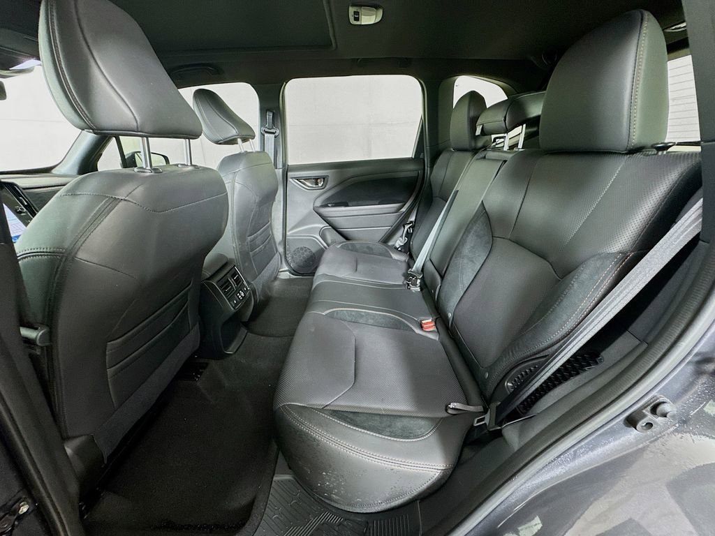 Used 2025 Subaru Forester Touring image 29
