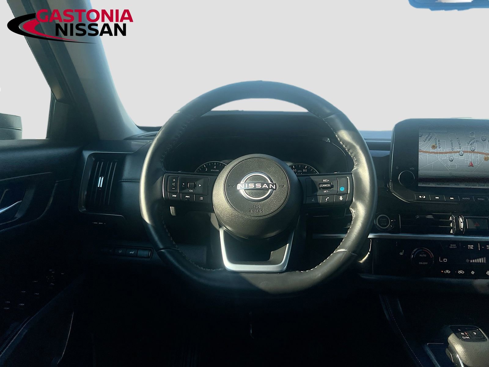 Used 2024 Nissan Pathfinder SL w/ Cargo Package image 31