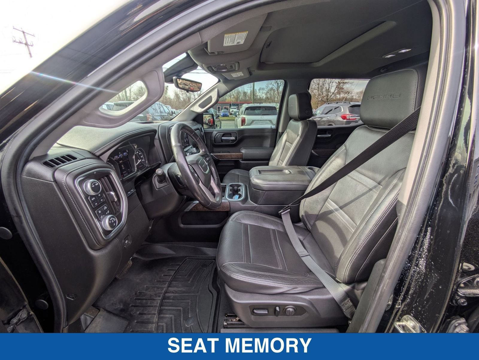 Used 2020 GMC Sierra 1500 Denali w/ Denali Ultimate Package image 28