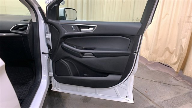 Certified 2020 Ford Edge SEL w/ Convenience Package image 10