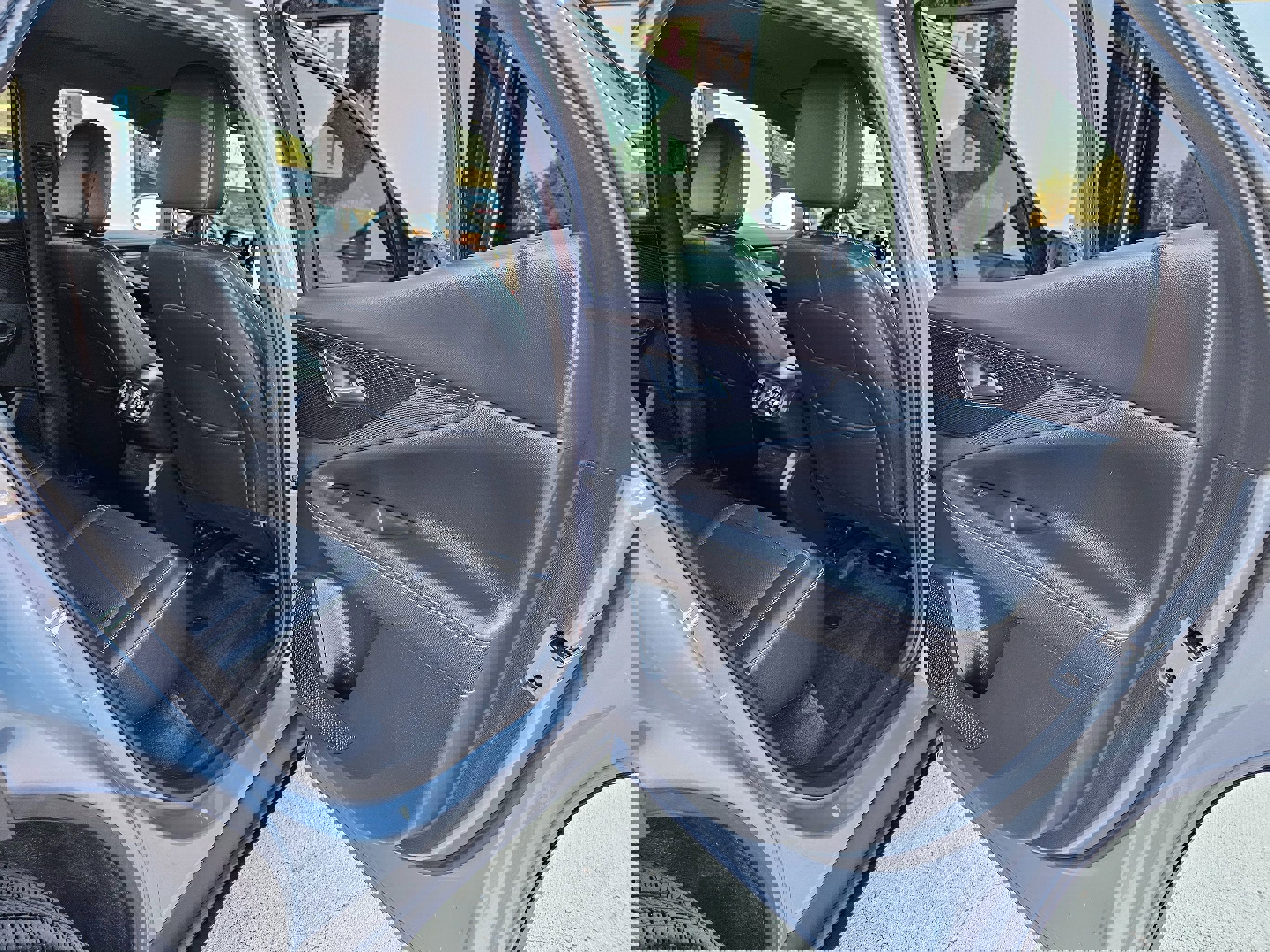 Used 2024 Chevrolet Blazer EV LT image 27