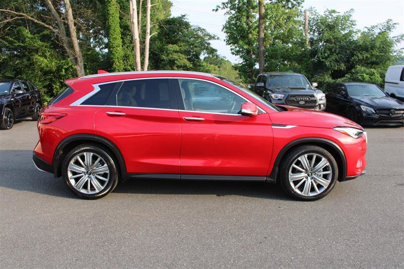 Used 2022 INFINITI QX50 Sensory image 9