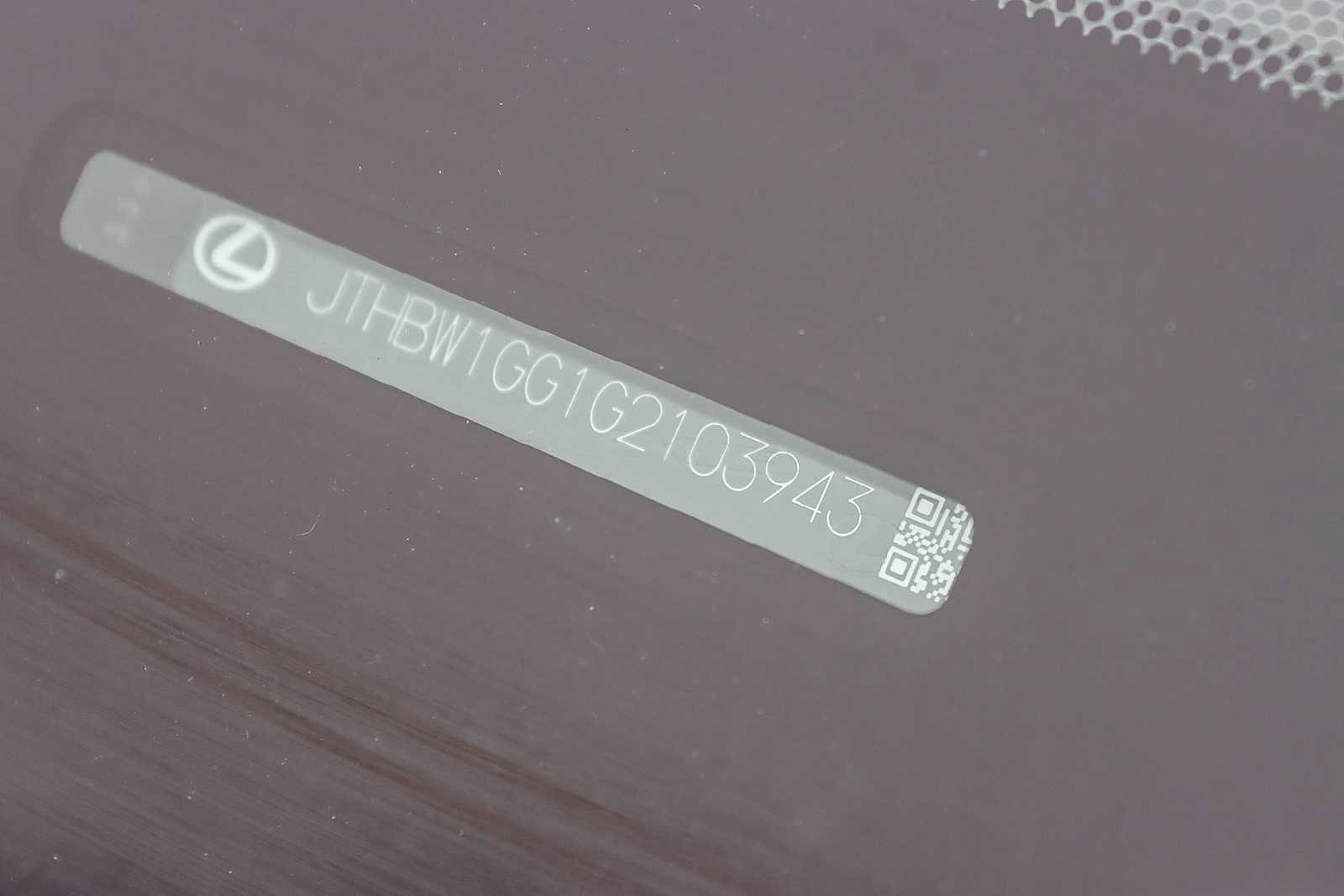 Used 2016 Lexus ES 300h image 28