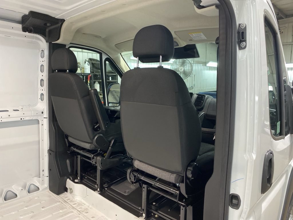 New 2026 RAM ProMaster 1500 FWD image 4