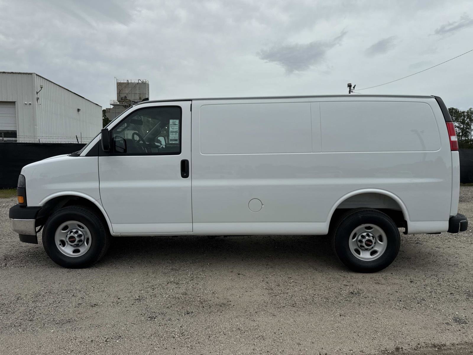 New 2025 GMC Savana 2500 w/ Driver Convenience Package image 6