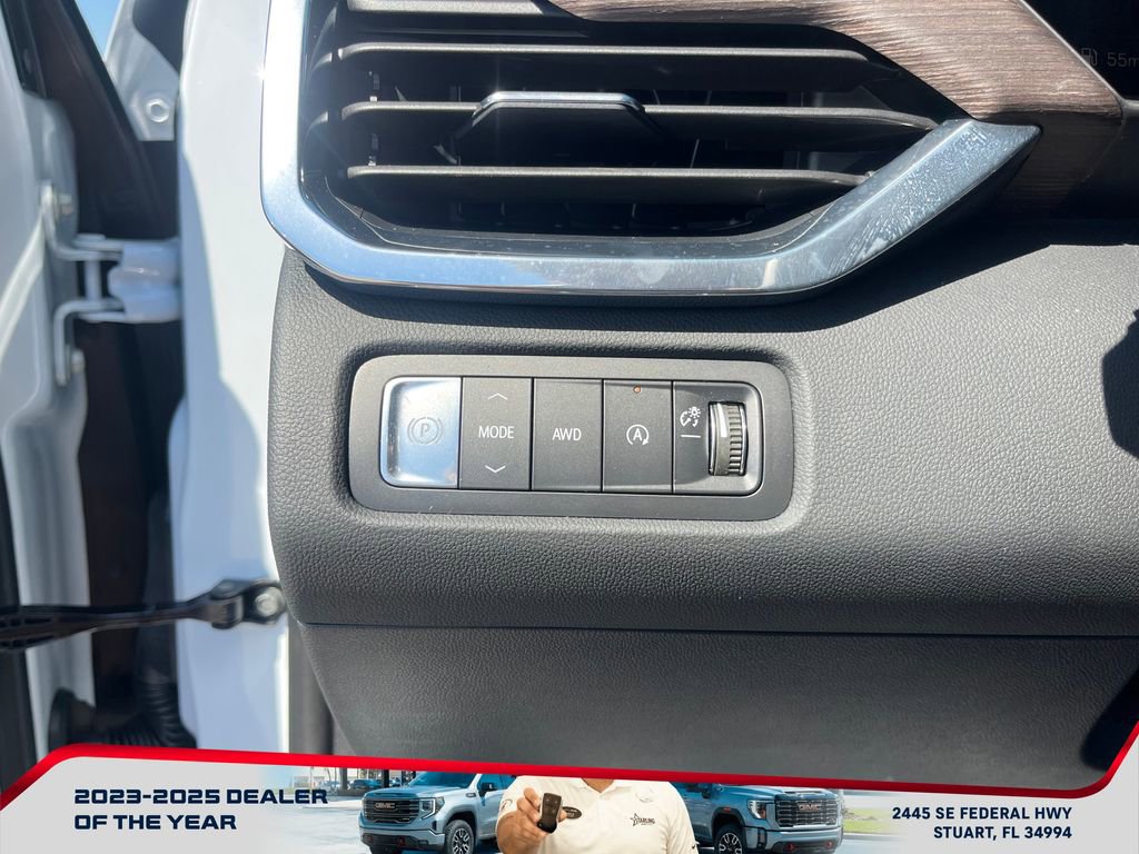 New 2026 GMC Acadia Denali w/ Super Cruise Package image 25