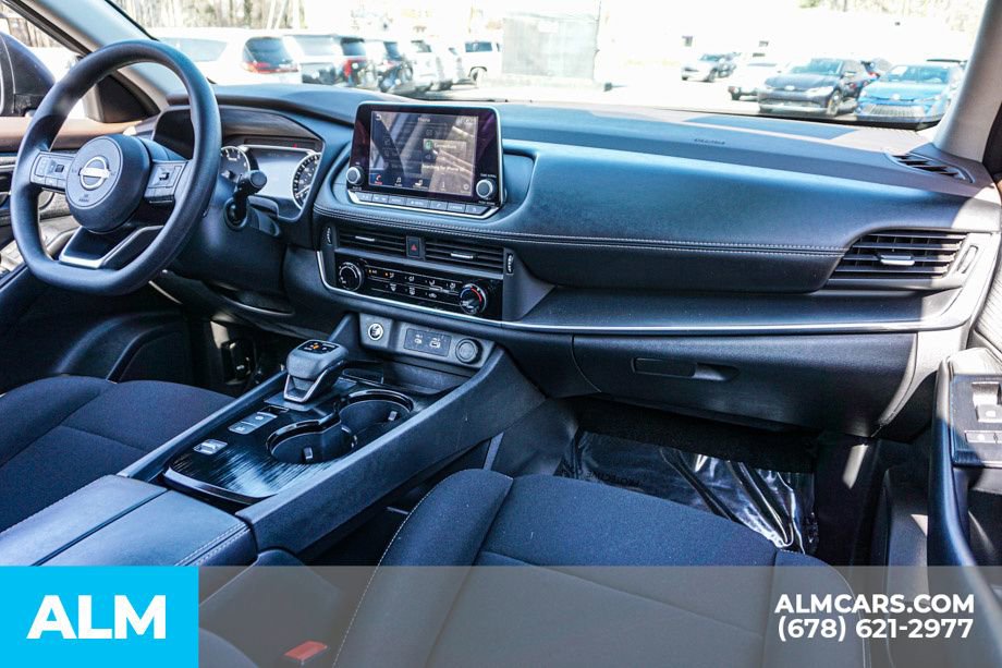 Used 2023 Nissan Rogue S image 24